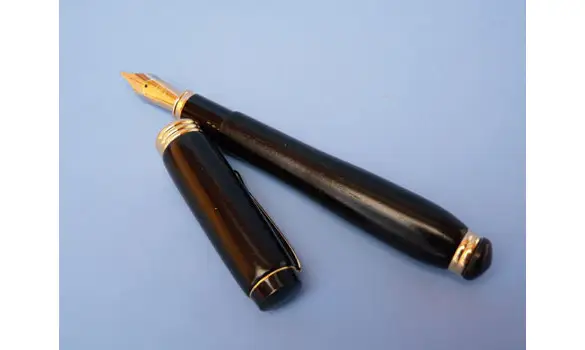 Stylo plume en ébène