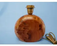 Pied de lampe en loupe d'orme