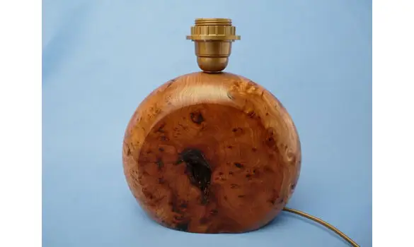 Pied de lampe en loupe d'orme